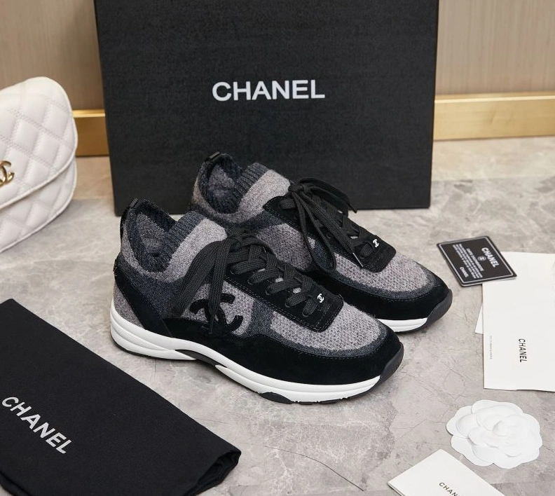Popular Chxnxl Sneakers 122235