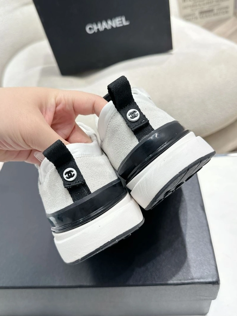 Timeless Chxnxl Sneakers 122217