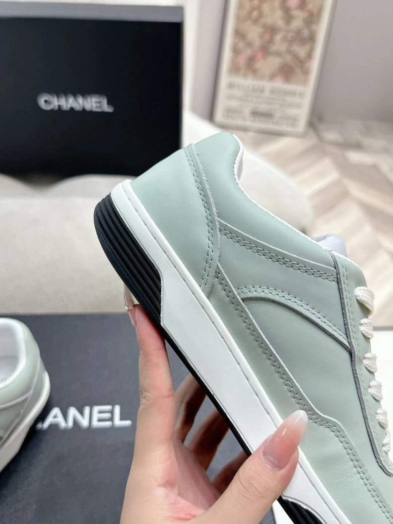 Durable Chxnxl Sneakers 122212