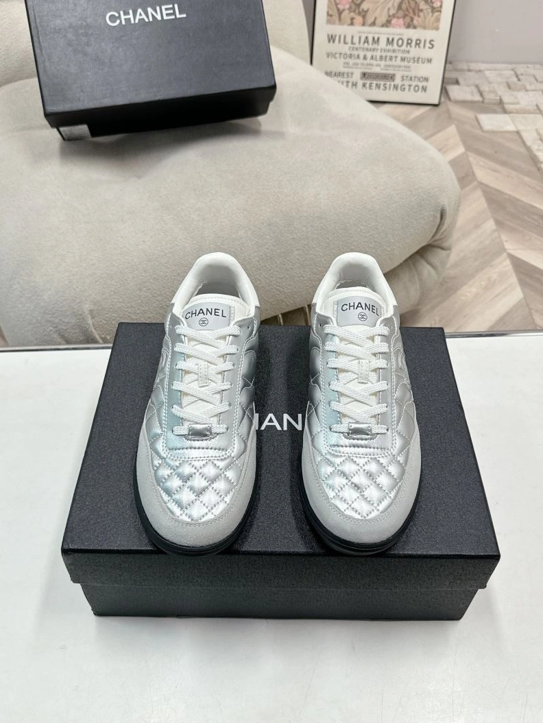 Popular Chxnxl Sneakers 122201