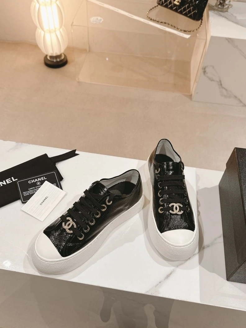 Timeless Chxnxl Sneakers 122196