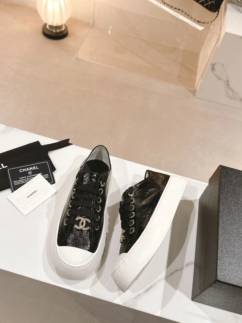 Timeless Chxnxl Sneakers 122196