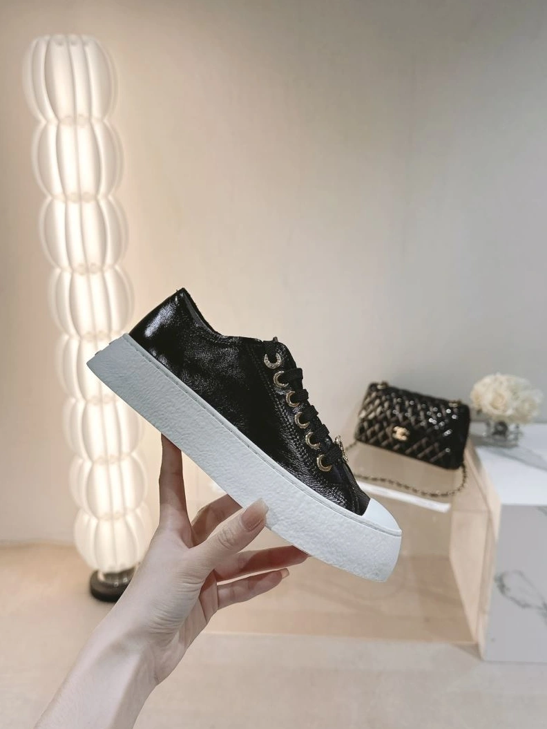 Timeless Chxnxl Sneakers 122196