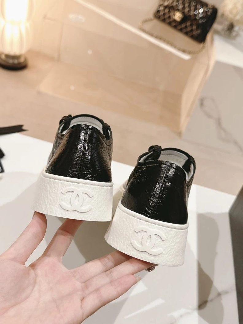 Timeless Chxnxl Sneakers 122196