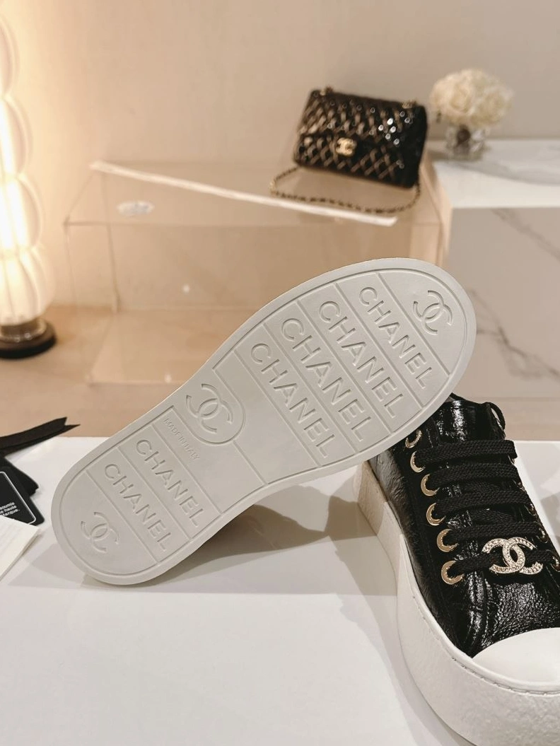 Timeless Chxnxl Sneakers 122196