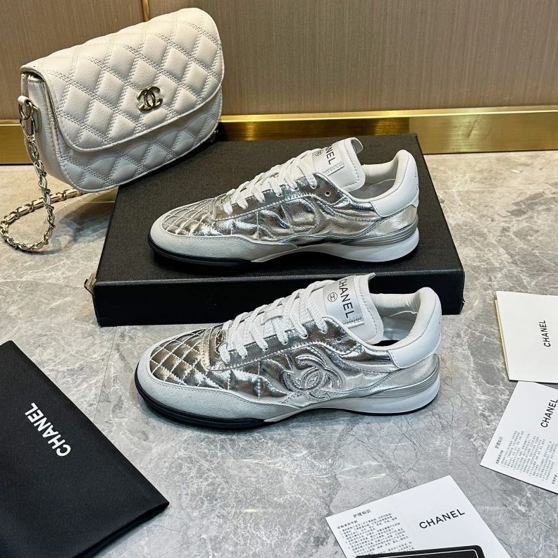 Fashionable Chxnxl Sneakers 122186