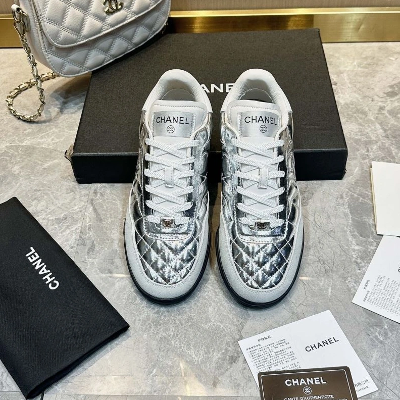 Fashionable Chxnxl Sneakers 122186