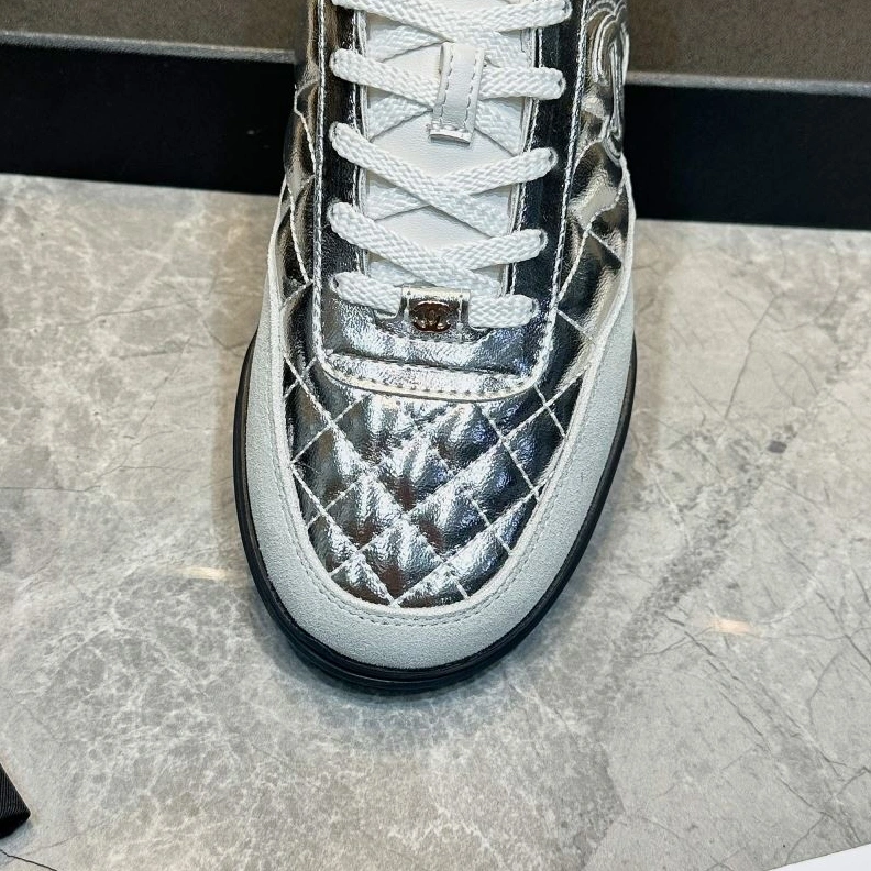 Fashionable Chxnxl Sneakers 122186