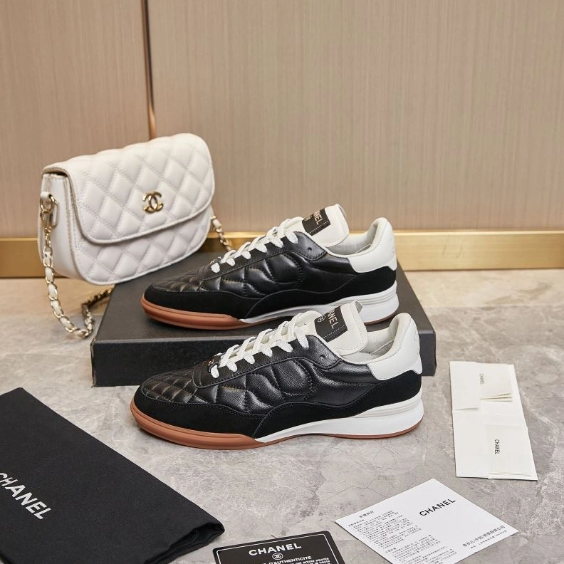 Fashionable Chxnxl Sneakers 122183