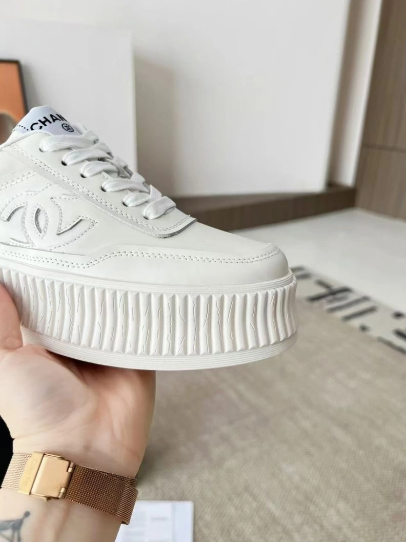 WellDesigned Chxnxl Sneakers 122178