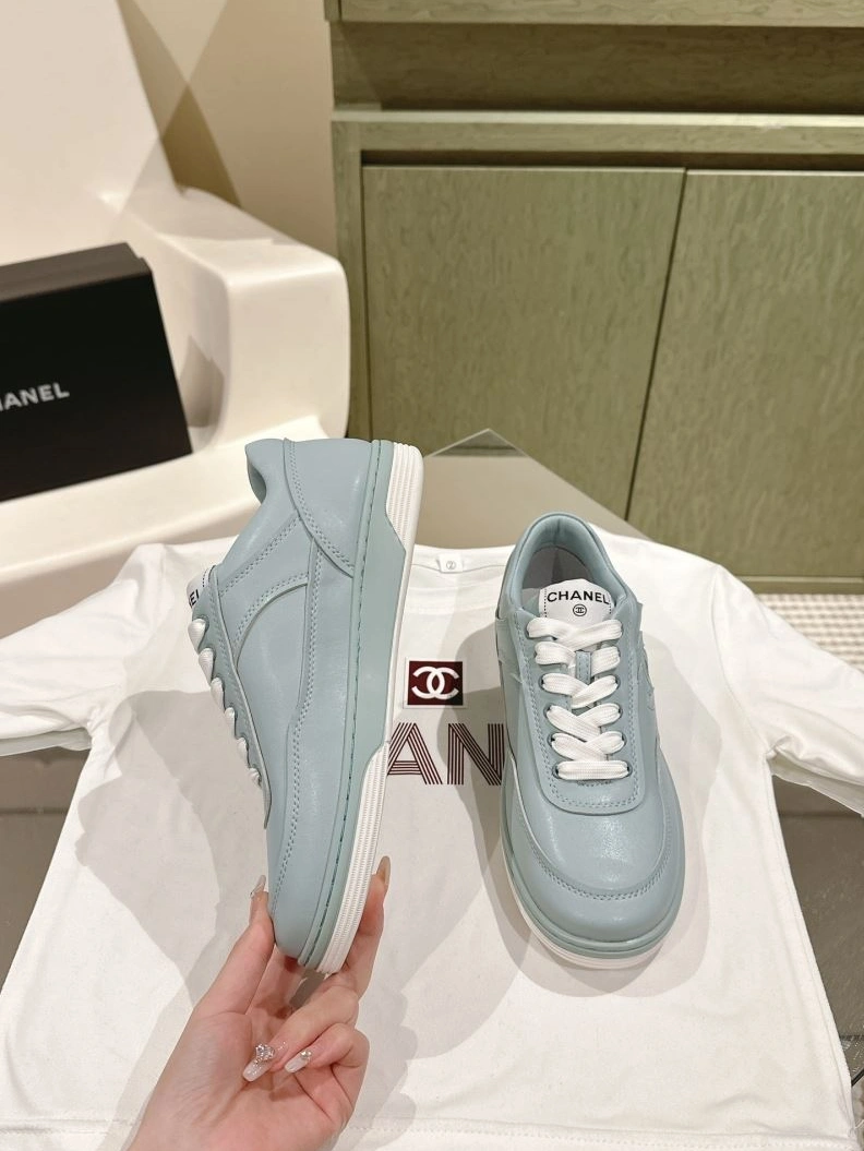 Elegant Chxnxl Sneakers 122172