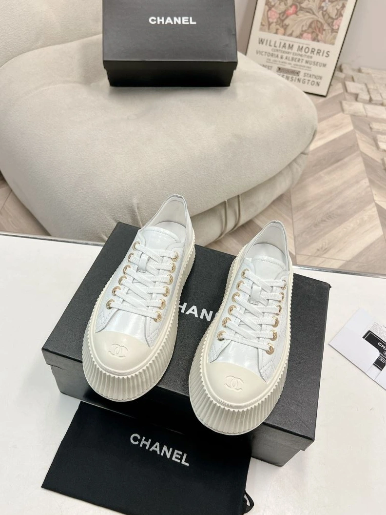 Flexible Chxnxl Sneakers 122170