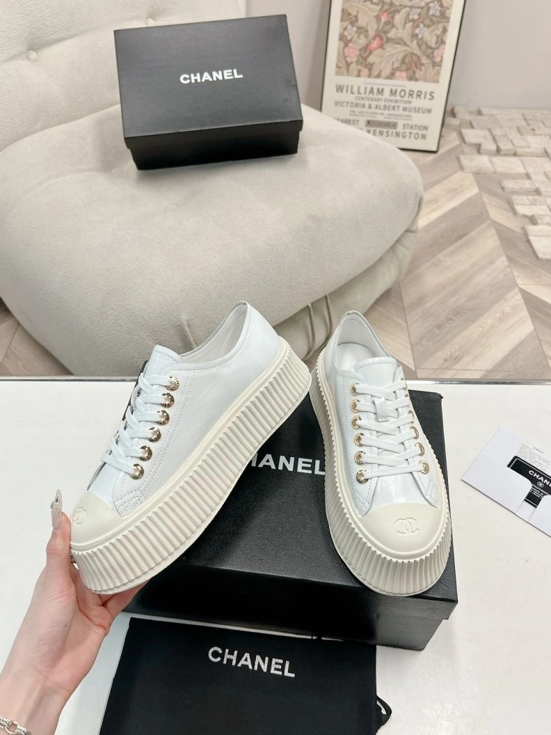 Flexible Chxnxl Sneakers 122170