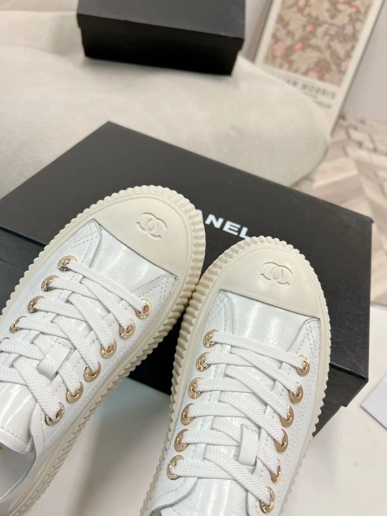 Flexible Chxnxl Sneakers 122170