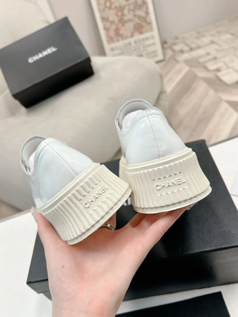 Flexible Chxnxl Sneakers 122170
