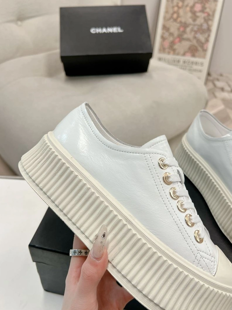 Flexible Chxnxl Sneakers 122170