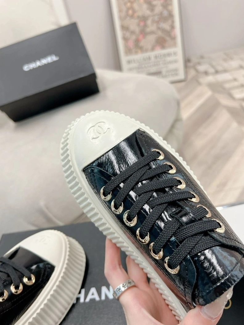 Comfortable Chxnxl Sneakers 122169