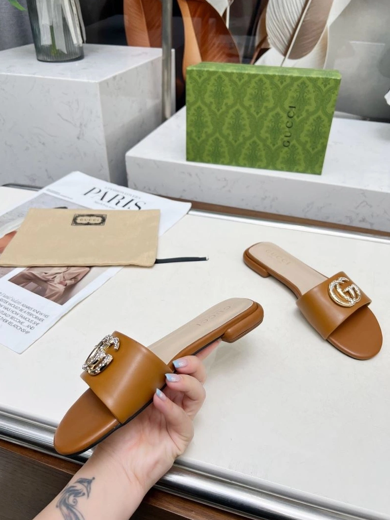 Gxccx Slippers WellDesigned 157859