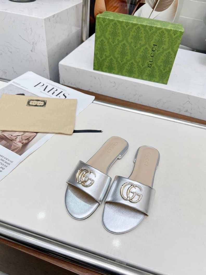 Affordable Gxccx Slippers 157858
