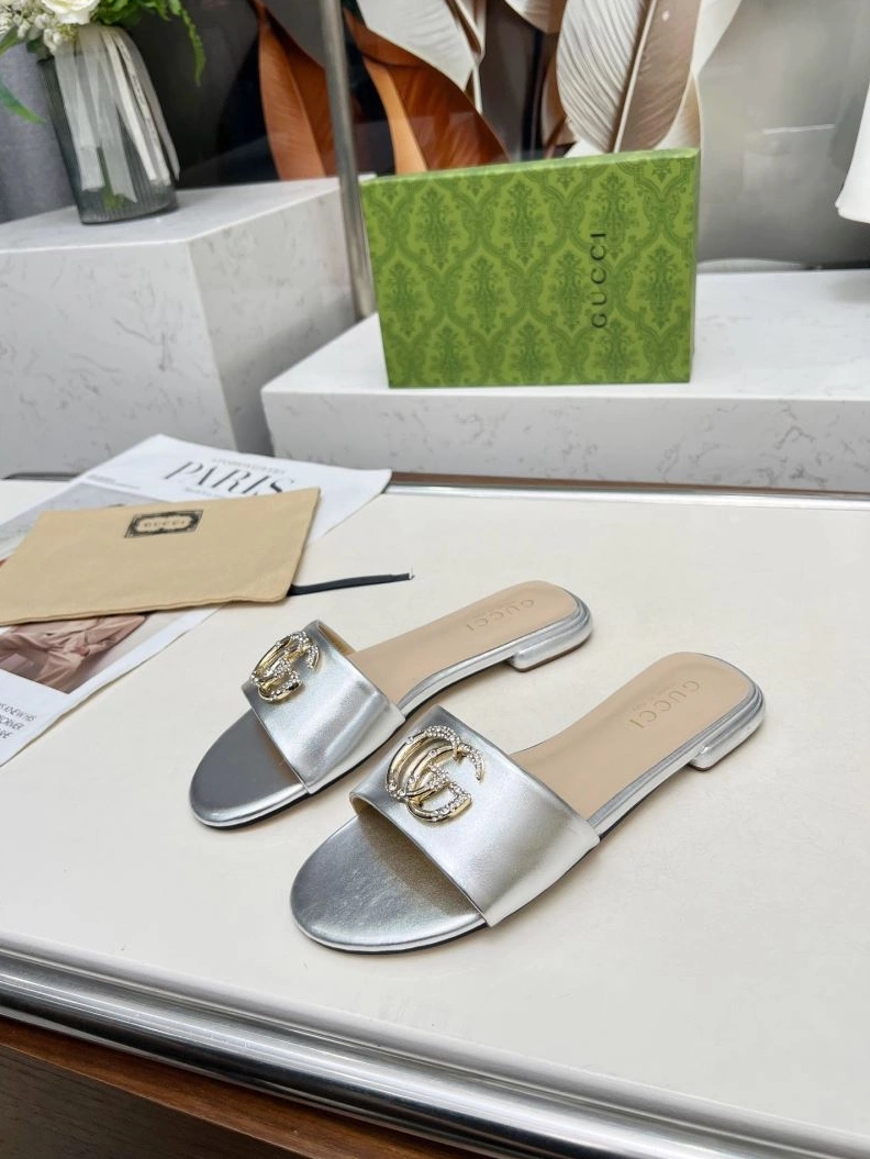 Affordable Gxccx Slippers 157858