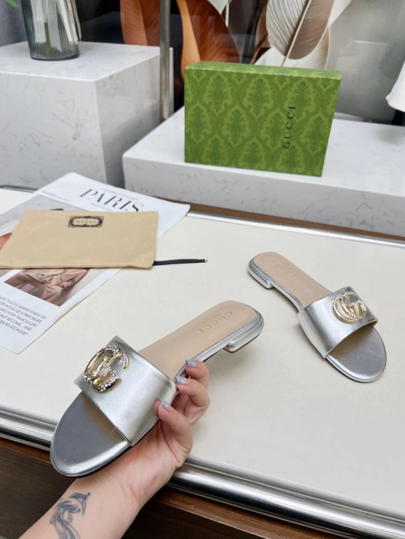 Affordable Gxccx Slippers 157858