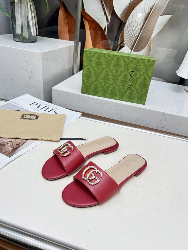 Gxccx Slippers Versatile 157863