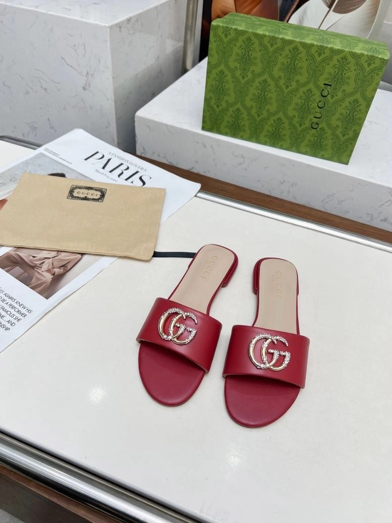 Gxccx Slippers Versatile 157863