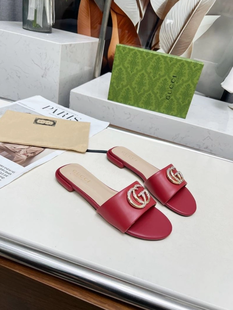 Gxccx Slippers Versatile 157863