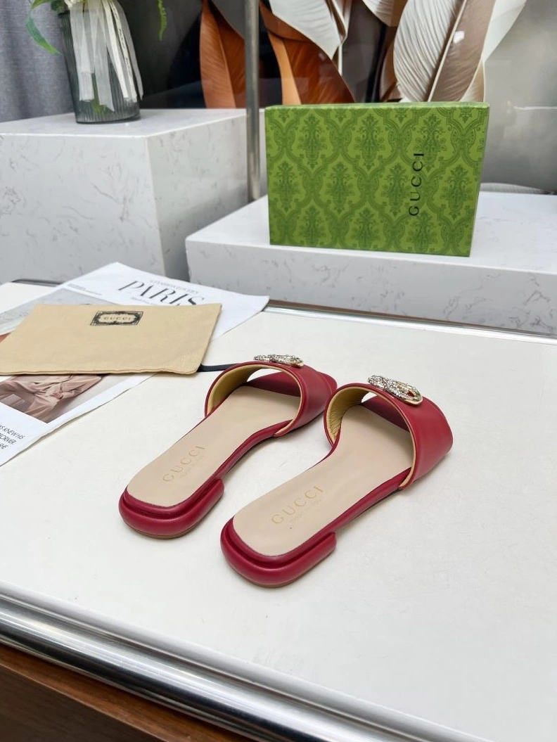 Gxccx Slippers Versatile 157863
