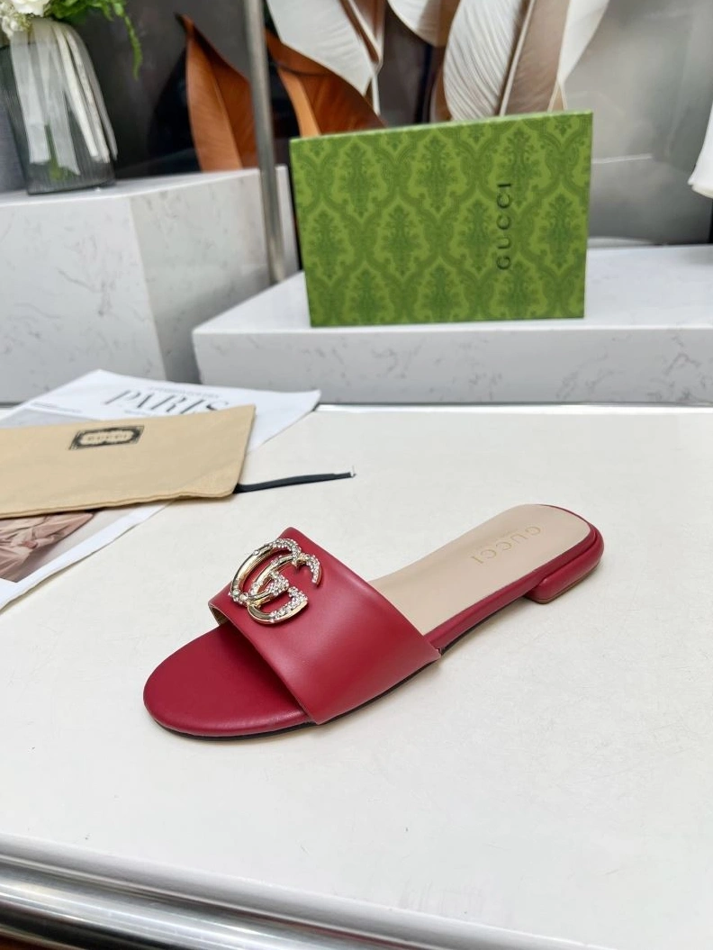 Gxccx Slippers Versatile 157863