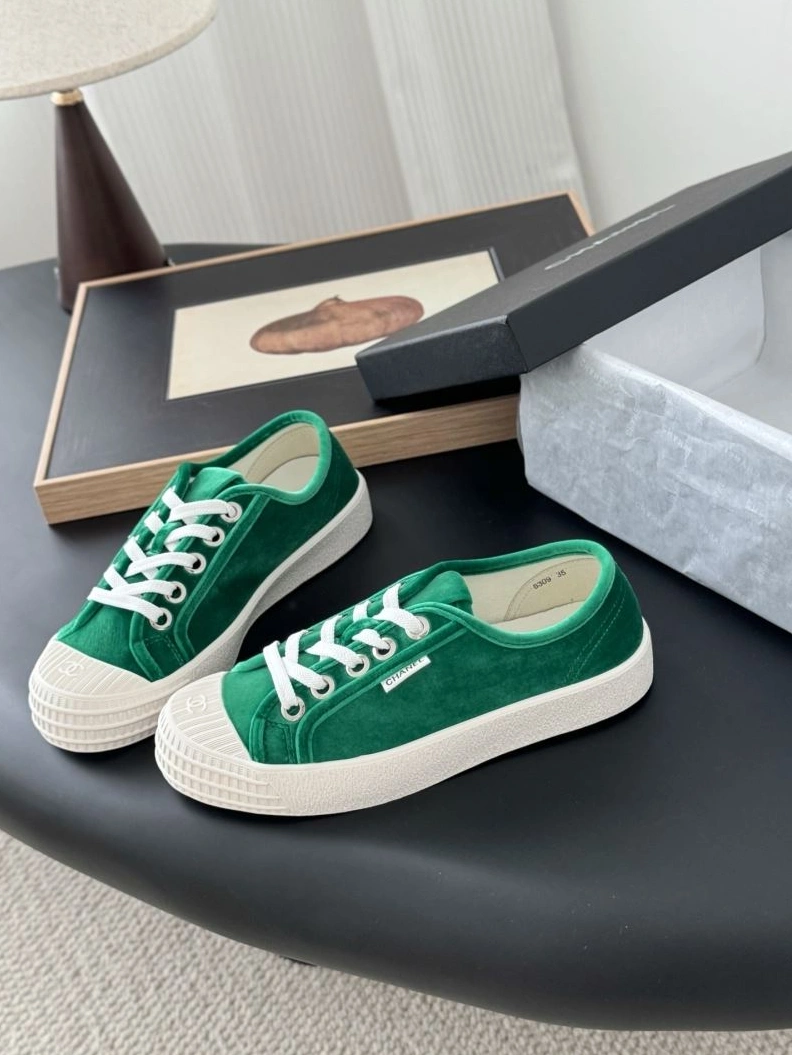 WellDesigned Chxnxl Casual Shoes 123241