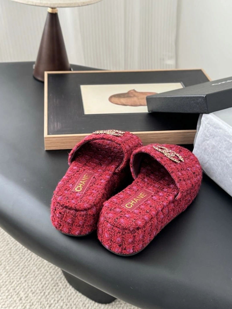 Chxnxl Slippers Modern 122503