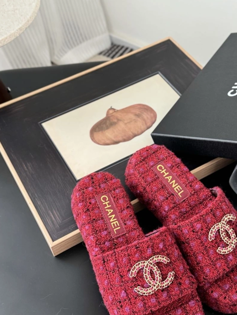 Chxnxl Slippers Modern 122503
