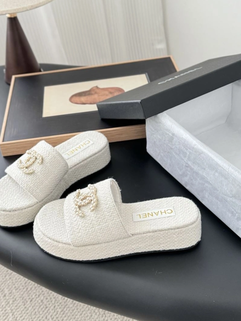 Chxnxl Slippers Modern 122509