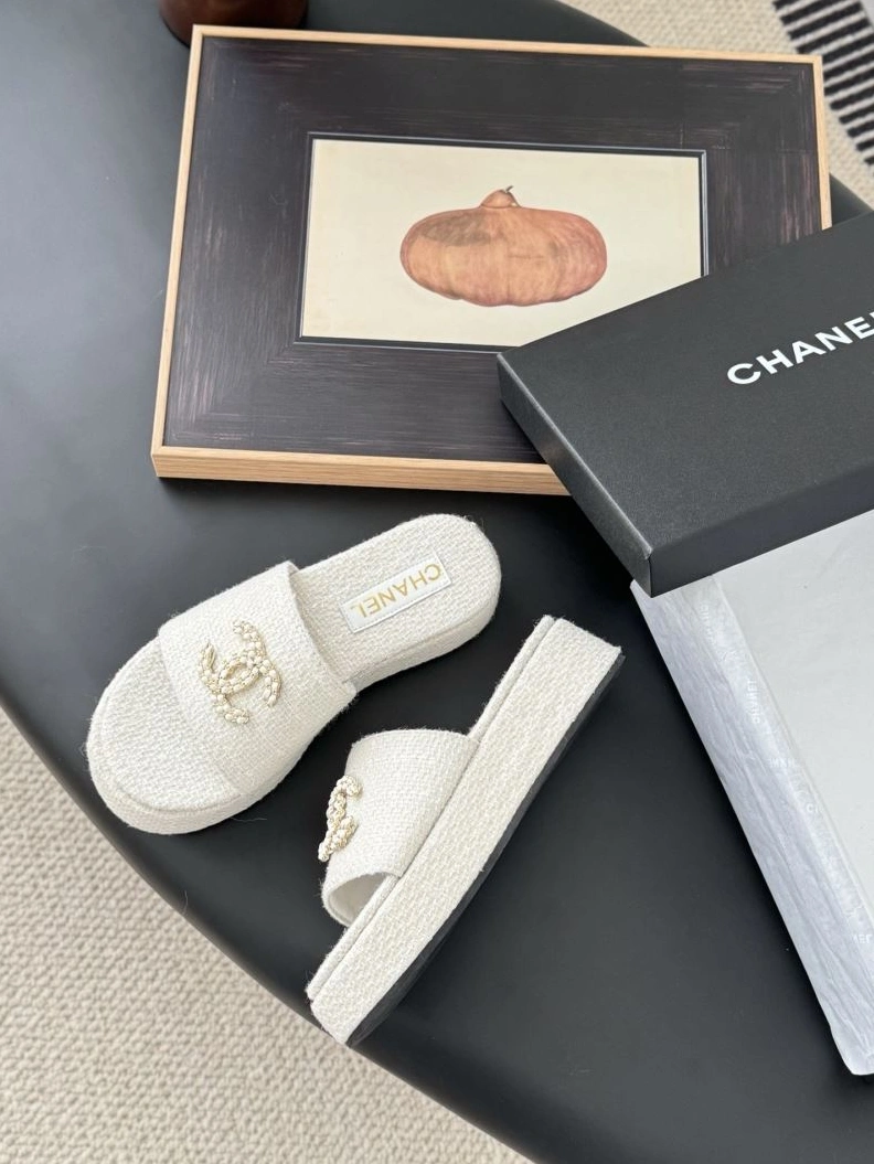 Chxnxl Slippers Modern 122509