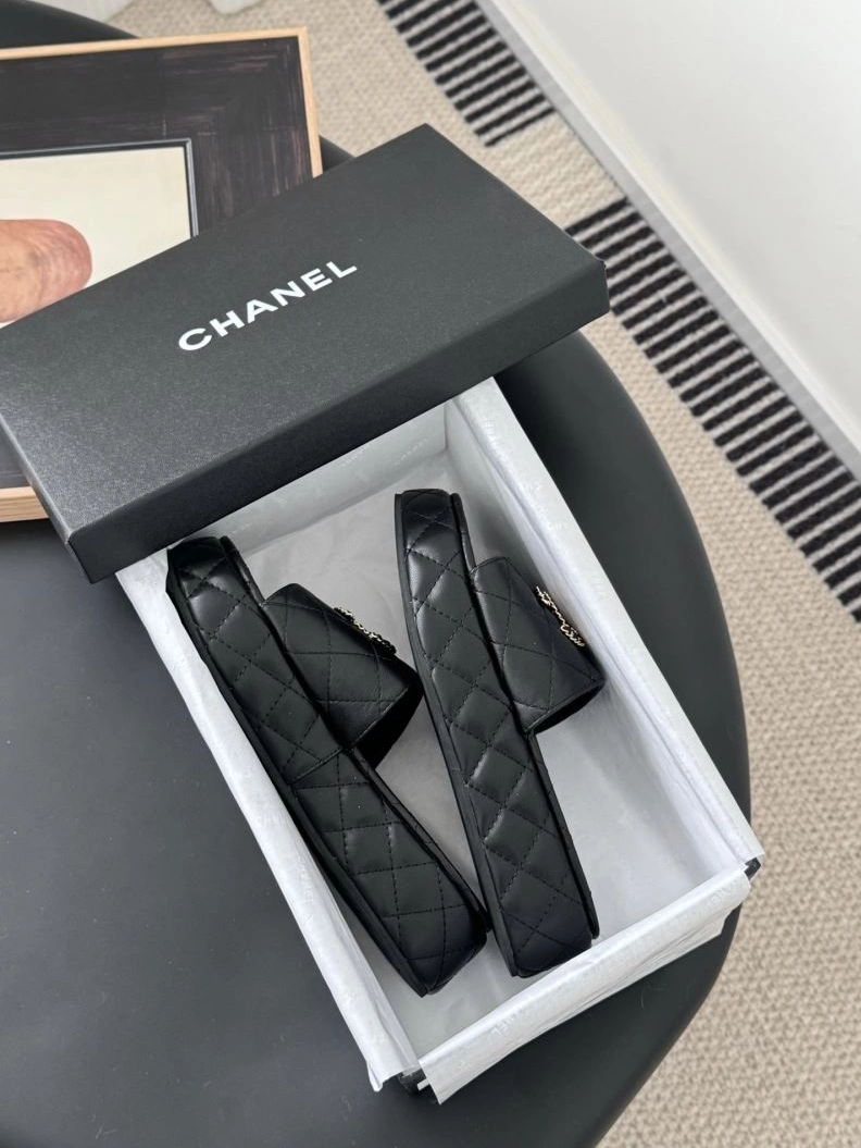 Chxnxl Slippers Compact 122501