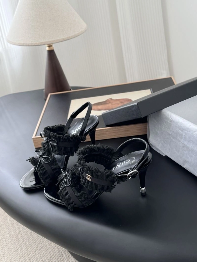 Trendy Chxnxl Sandals 122912