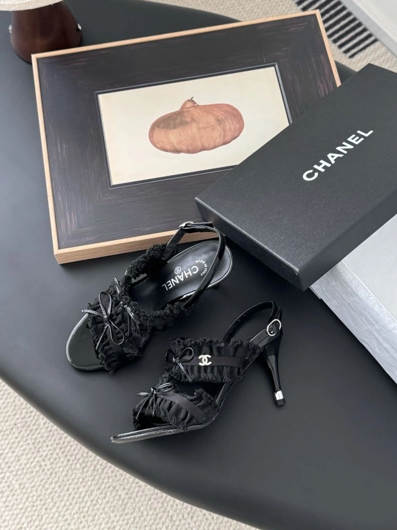 Trendy Chxnxl Sandals 122912