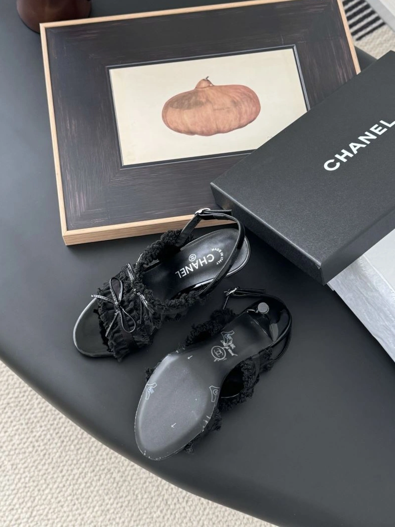 Trendy Chxnxl Sandals 122912