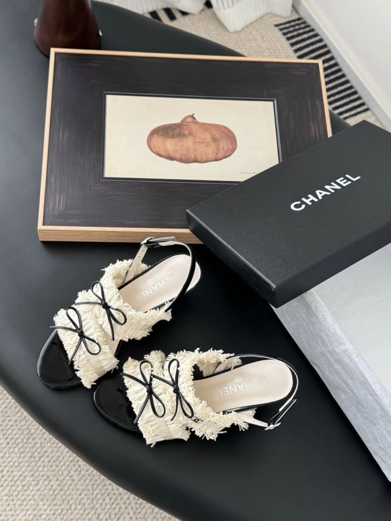 Durable Chxnxl Sandals 122906