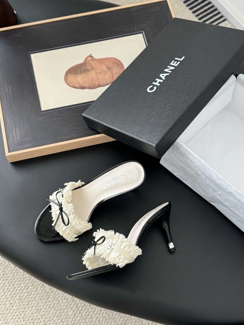 SportInspired Chxnxl Slippers 122492