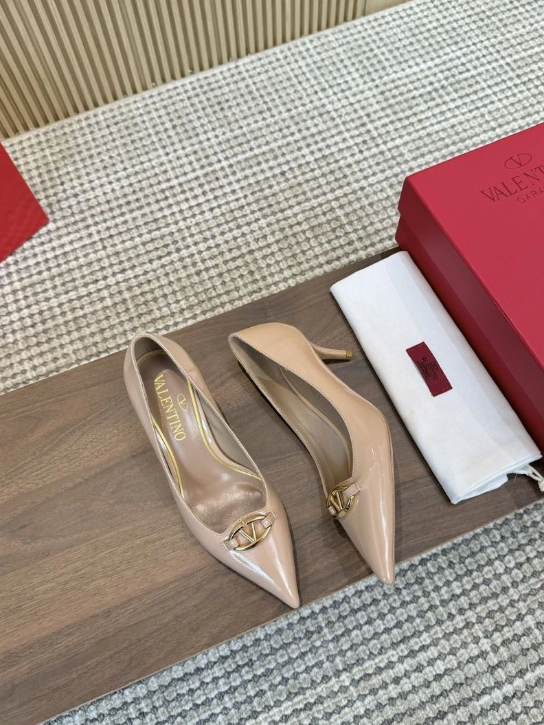 Fashionable Vxlxntino High Heels 230178