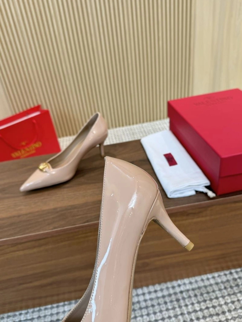 Fashionable Vxlxntino High Heels 230178
