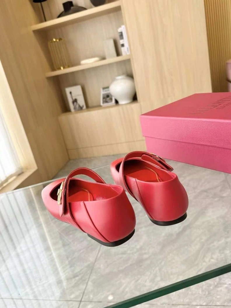 Sleek Vxlxntino flat shoes 230185