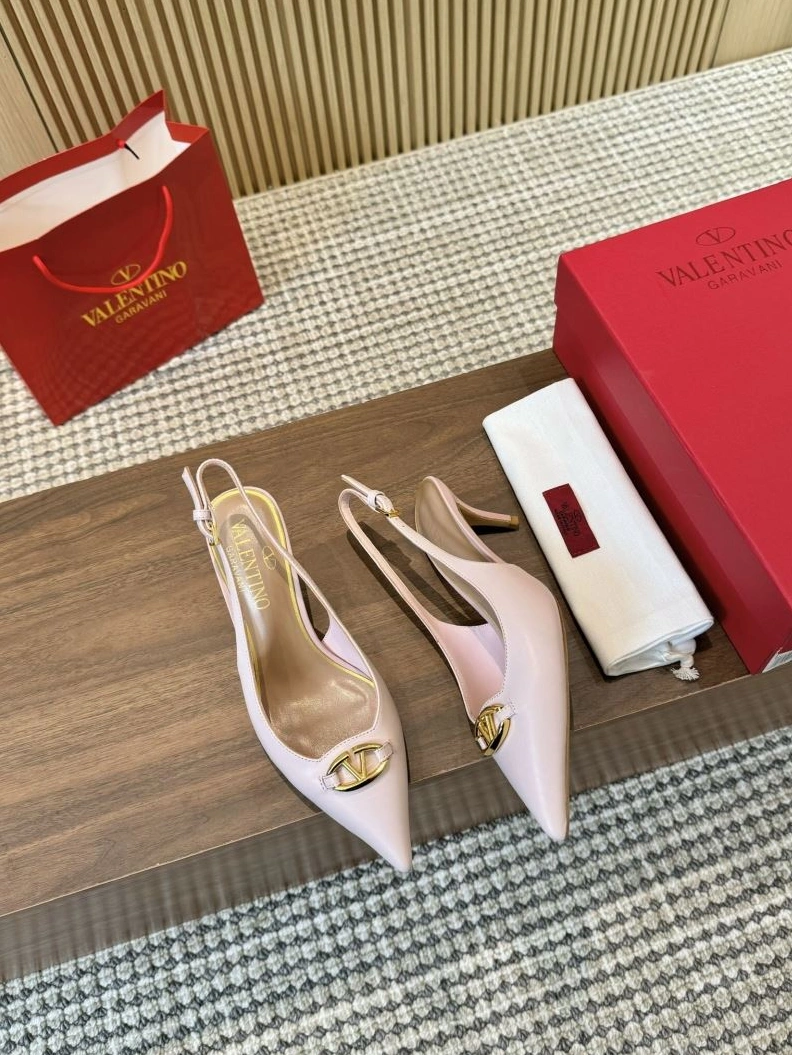 Cozy Vxlxntino High Heels 230149
