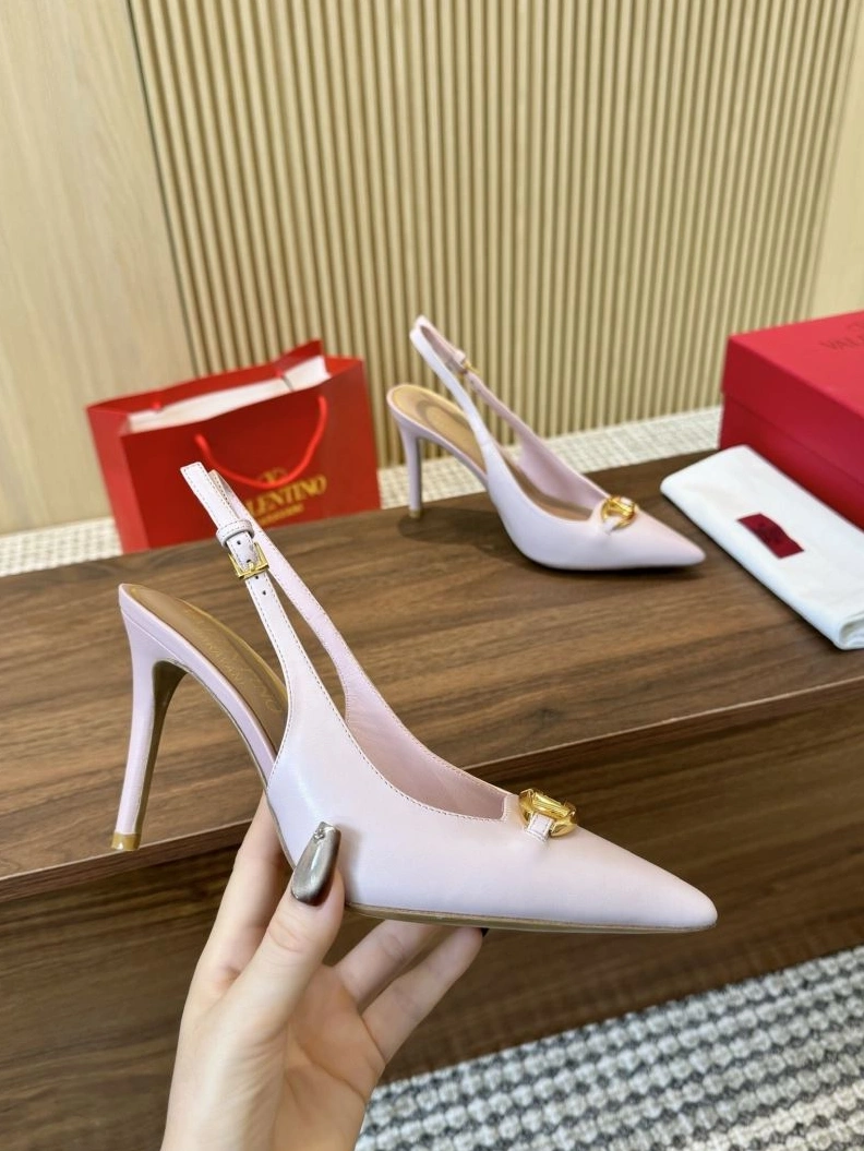 Cozy Vxlxntino High Heels 230149