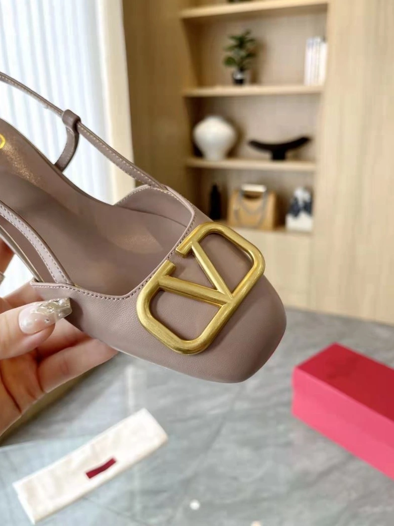 Stylish Vxlxntino Sandals 230070