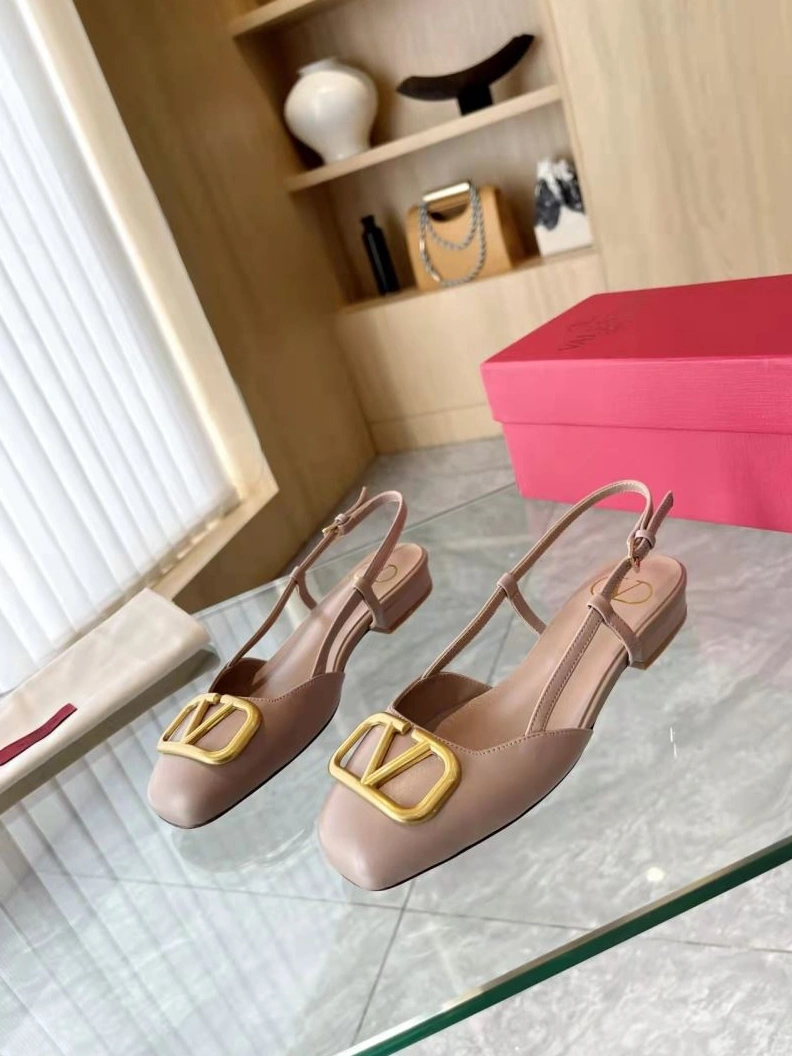 Stylish Vxlxntino Sandals 230070