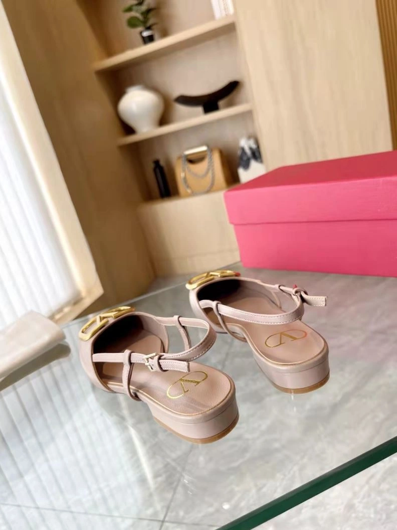Stylish Vxlxntino Sandals 230070