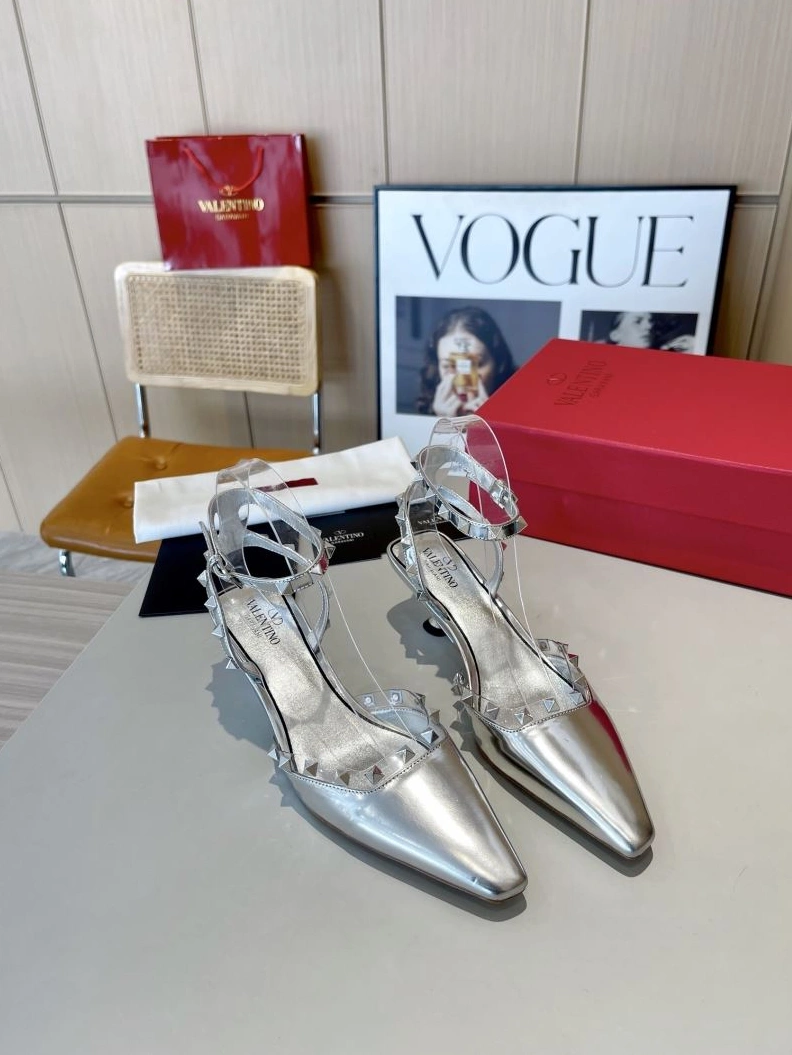 Durable Vxlxntino High Heels 230117